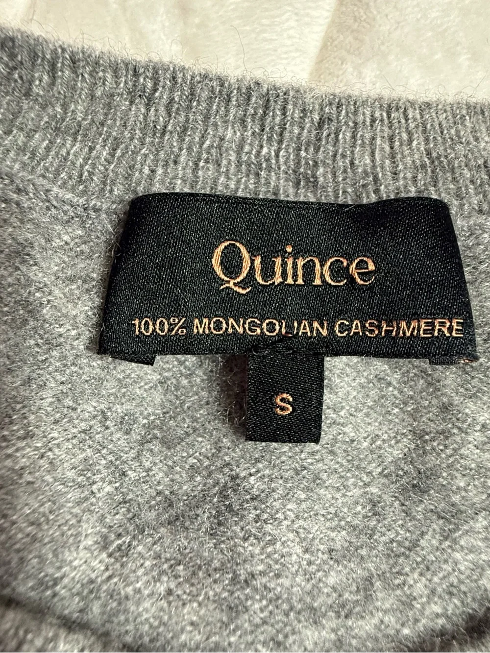 Quince 100% Mongolian Cashmere Short Sleeve Crewneck Sweater Gray Small